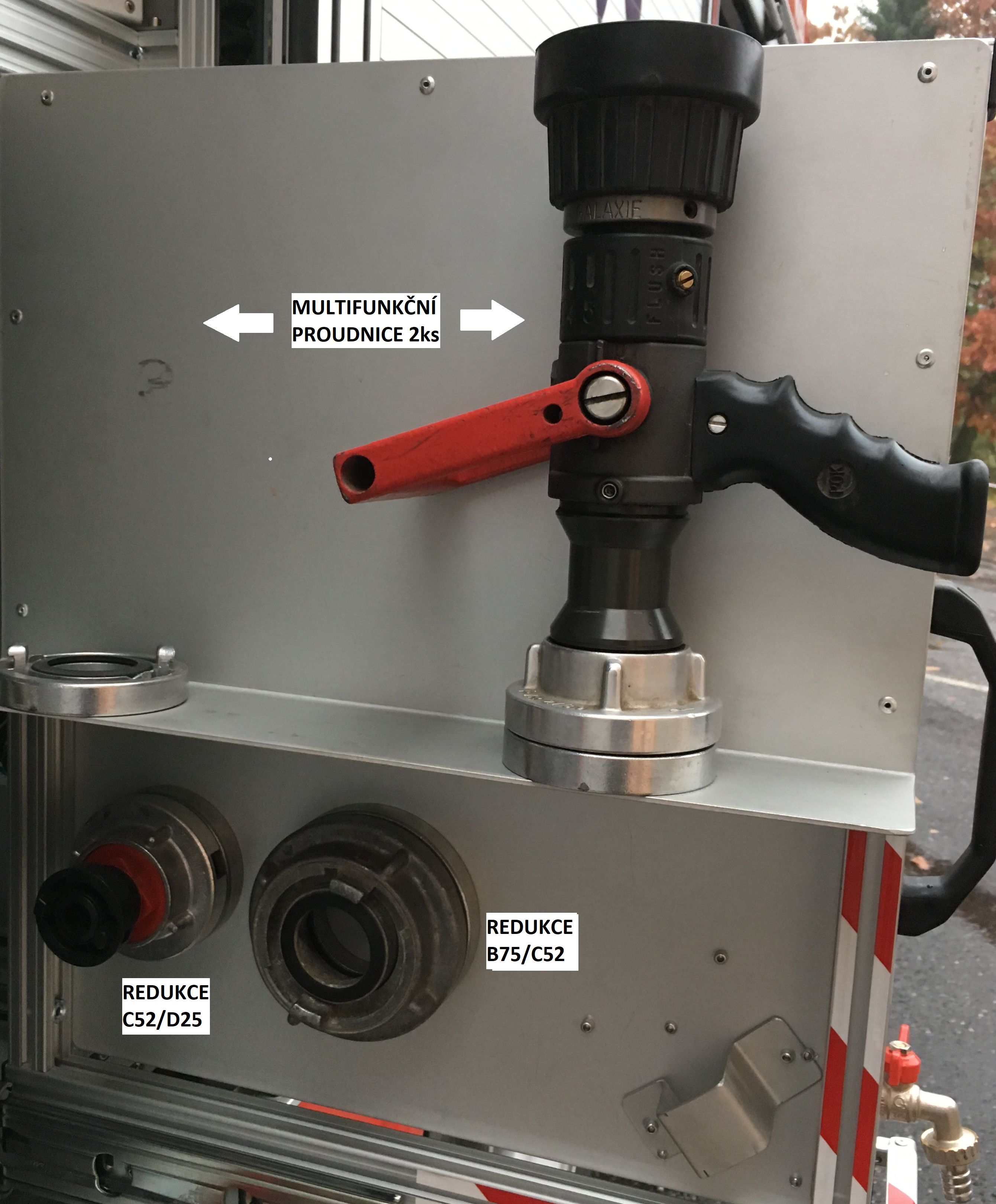 pravá nastavba zadní +